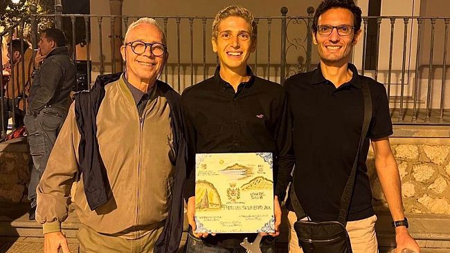 premio-ussi-sicilia-estate-2024-al-runner-pantesco-dario-ferrante