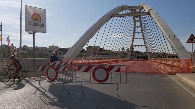 Ponte sul fiume Arena, lettera di un'operatrice sociale
