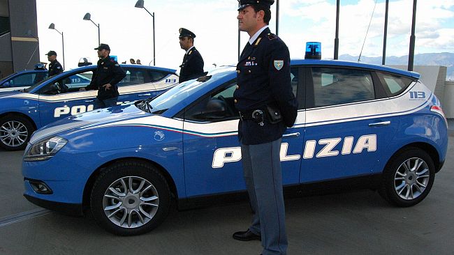 Trapani, resistenza e lesioni a pubblico ufficiale, arrestato un 19enne