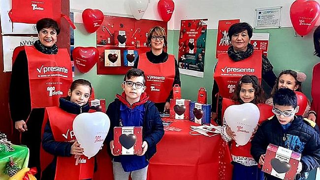 Al II circolo didattico i mercatini di Natale all’insegna della solidarieta’