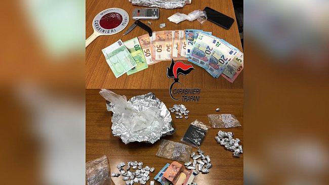 Trapani, usava il B&B per spacciare. Arrestato dai Carabinieri