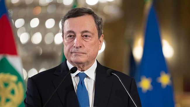 Firmato nuovo decreto anti-Covid, prorogato stop spostamenti tra Regioni