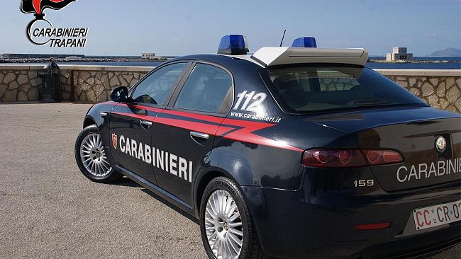 Trapani, i Carabinieri lo sorprendono a spacciare droga: arrestato un 37enne