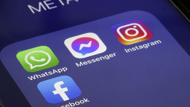 Problemi oggi con WhatsApp, Instagram e Facebook. Boom di segnalazioni non solo in Italia