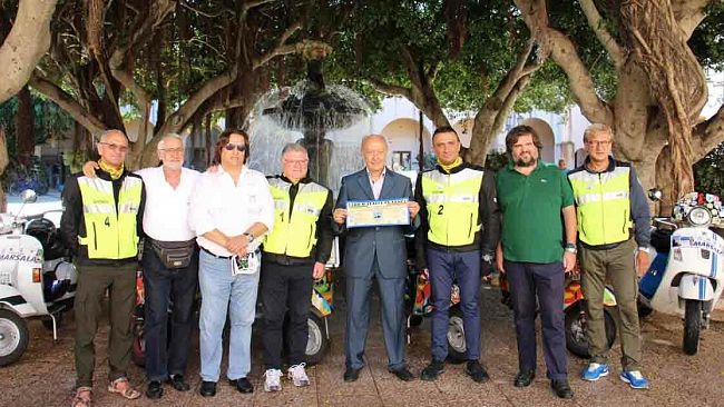 “L’autismo sale in vespa”: motociclisti che raccolgono fondi da destinare alla ricerca fanno tappa a Marsala