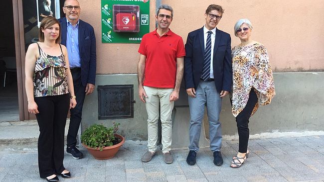 Salemi, due nuovi defibrillatori salvavita grazie alla solidarietà delle aziende. Venuti: “Gesto di grande sensibilità