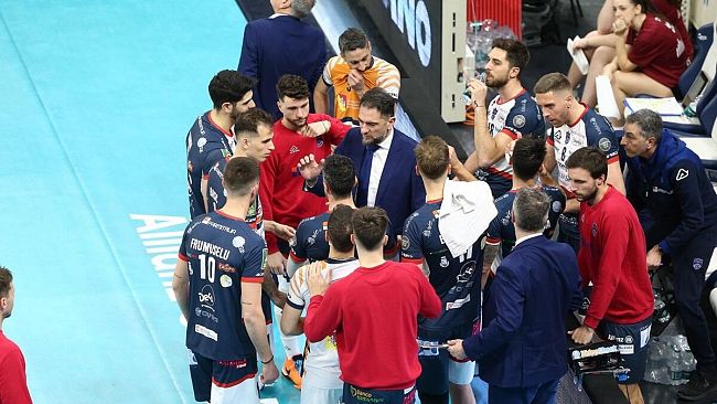 A Milano ​Farmitalia Saturnia sconfitta per 3-0, buttato via il primo set 