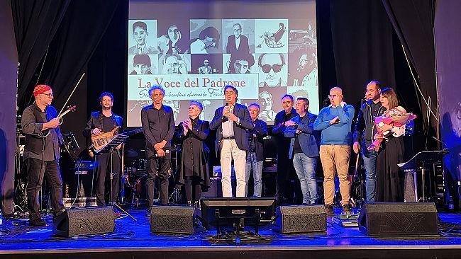 Campobello, grande successo per l'omaggio a Battiato con la band 