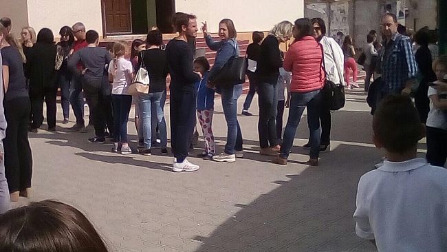 Nuova scossa, alunni fuori dalle scuole