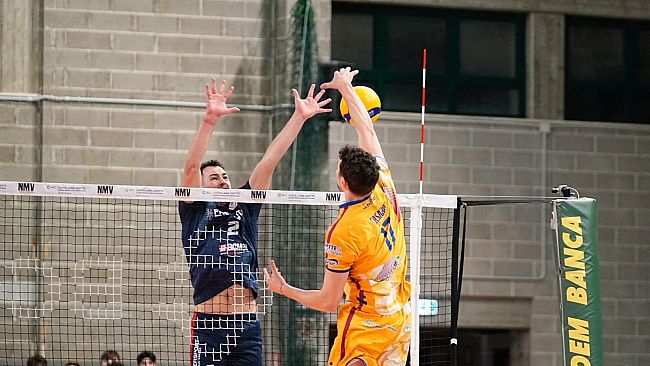 EnergyTime Spike Devils: due set intensi, poi il calo mentale