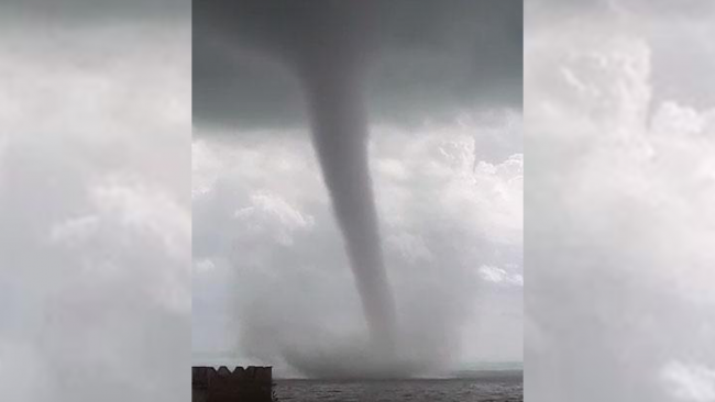 ​Ultime della sera. Trombe d’aria, trombe d’acqua, turbini, tornadi