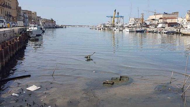 Mazara, il porto canale è un disastro. Novità in arrivo?