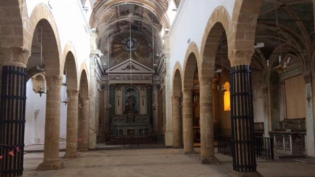 L’organo,  il più grande strumento musicale:  storia della presenza nelle chiese castelvetranesi