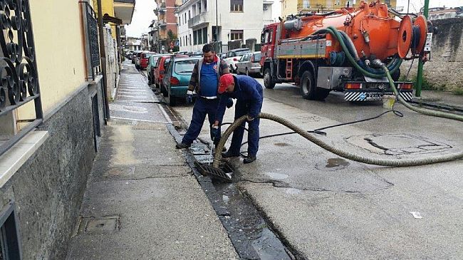 Campobello, prevenzione allagamenti, il comune  avvia lavori di pulizia di caditoie