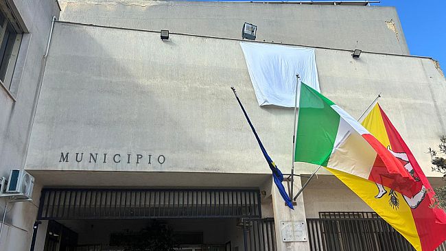 ​Il Comune di Petrosino aderisce alla campagna ‘50.000 sudari per Gaza’