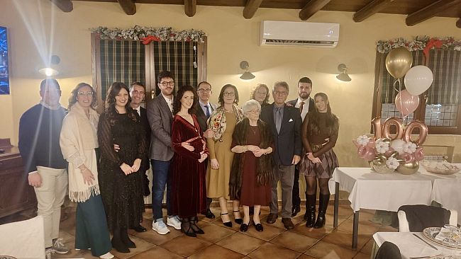 Custonaci, 100 anni per la signora Paola Pagoto