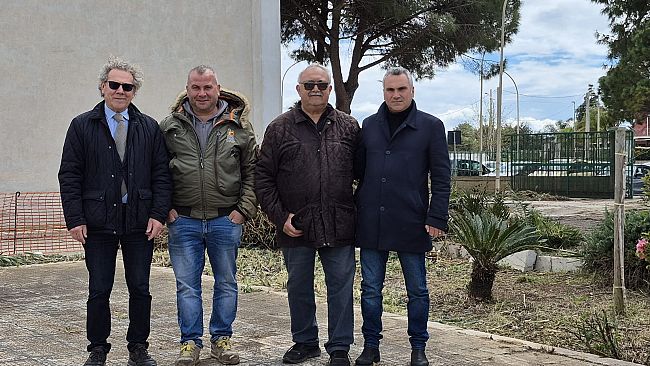 Marsala, scuola San Leonardo Cutusio; sinergia pubblico privato per la sistemazione del verde