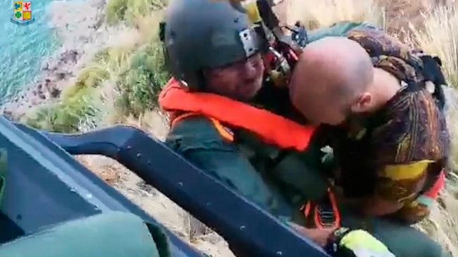 Malore per un turista nella Riserva dello Zingaro. Interviene un elicottero dell’82° Centro C.S.A.R.