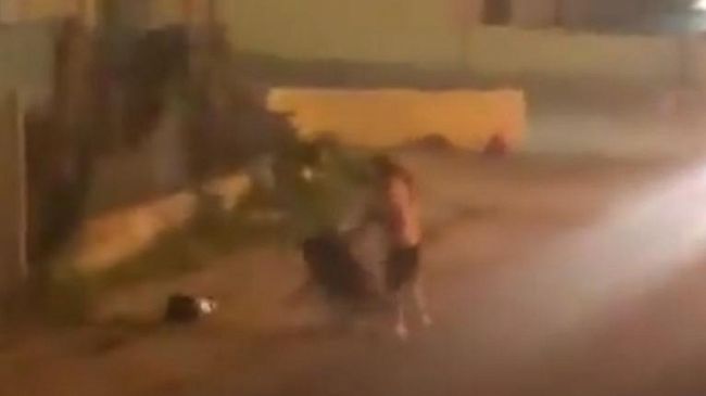 Marsala, aggredisce donna in strada ed un automobilista giunge in soccorso