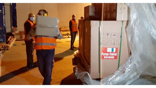 La Cina ci aiuta ancora. A Palermo arrivato carico sanitario da 36 tonnellate