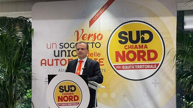 Cateno De Luca lancia la federazione 