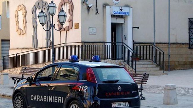 partanna-rapino-un-giovane-minacciandolo-con-un-coltello-arrestato-17enne