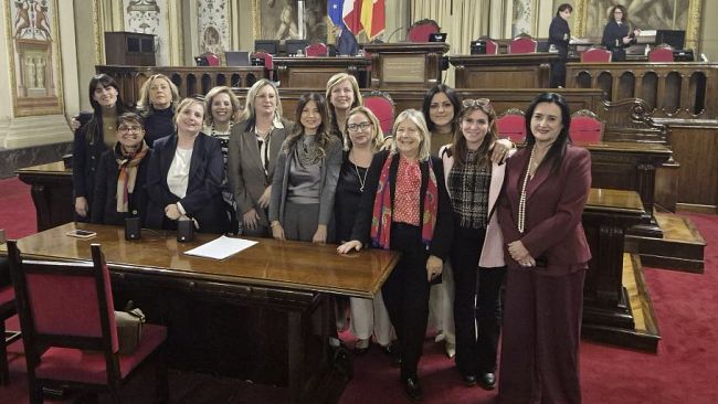 Svolta all'ARS per la parità di genere: le deputate regionali firmano una vittoria storica