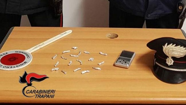 Trapani, controlli antidroga: tre arresti