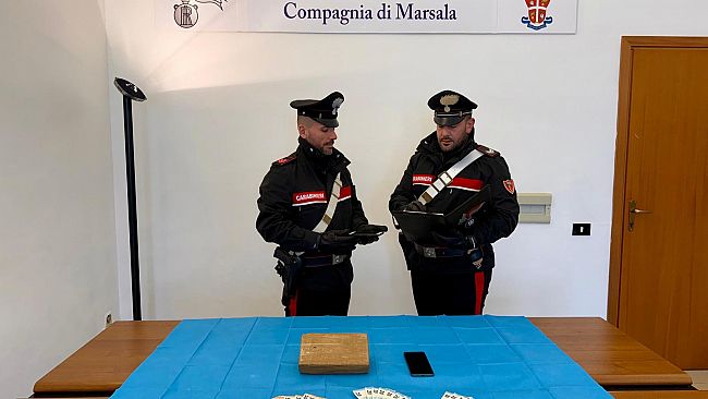 Marsala, arrestato 26enne sorpreso in possesso di oltre 1 Kg di cocaina 