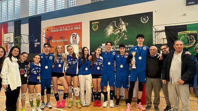 Al Liceo Fardella-Ximenes di Trapani il “3° Trofeo Triennio Volley-Pasqua 2026”