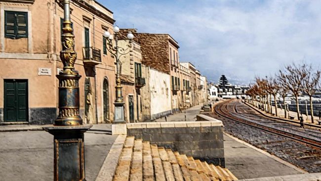 Mazara, il lungomare Mazzini–Hopps negli anni ’50, luogo sospeso fra tradizione agricola e nascente marineria 