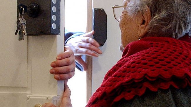 ​Trapani. Falsi volontari chiedono offerte a nome della Caritas, il direttore: “Nessuna raccolta autorizzata”