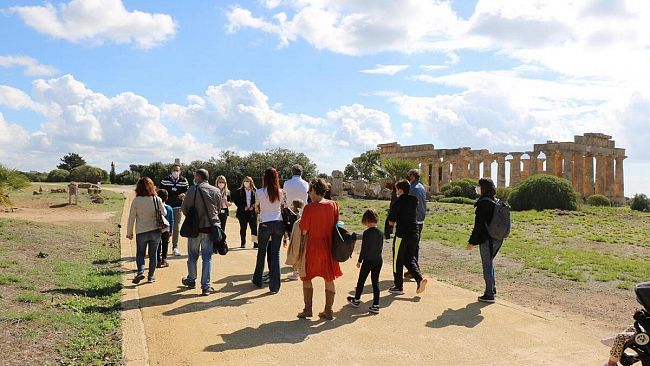 Parco archeologico di Selinunte oggi il concerto A Nome Loro