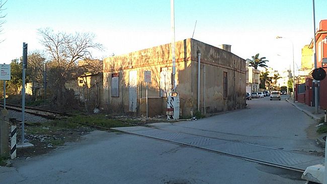 Mazara, Lavori di risanamento delle massicciate delle linee ferroviarie. Ordinanza di divieto di transito serale e notturna per 11 passaggi a livello